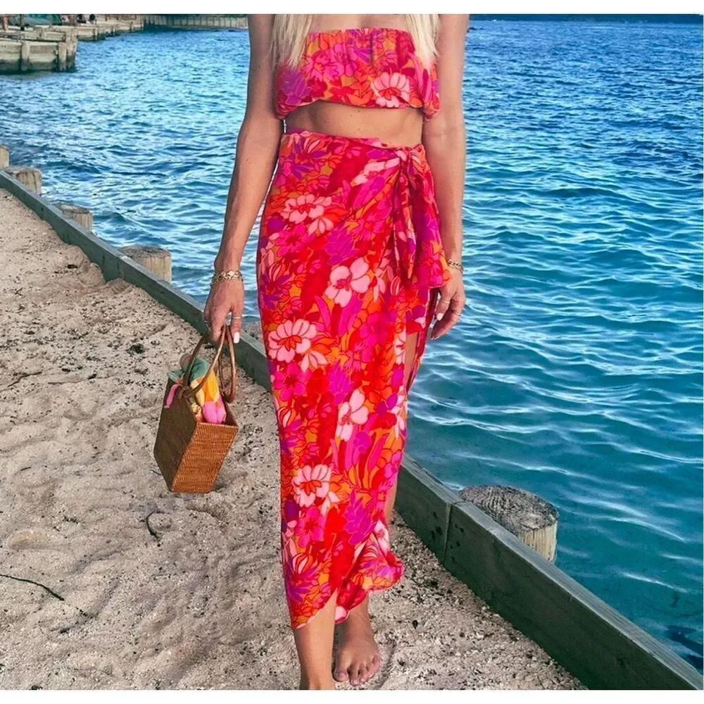 $138 Show me your mumu wrap me up skirt size small